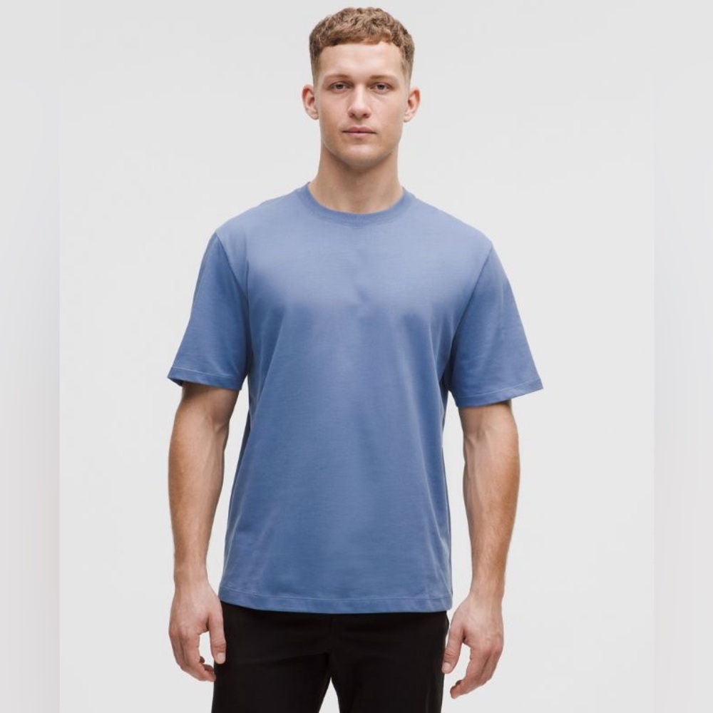 Lululemon Men’s Large Heavyweight Cotton Textured Short-Sleeve Shirt Blue